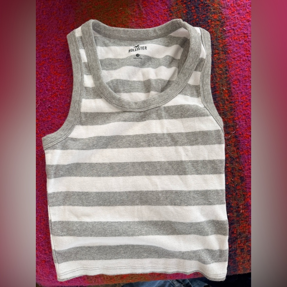 Hollister Ribbed Gray and White Striped Top